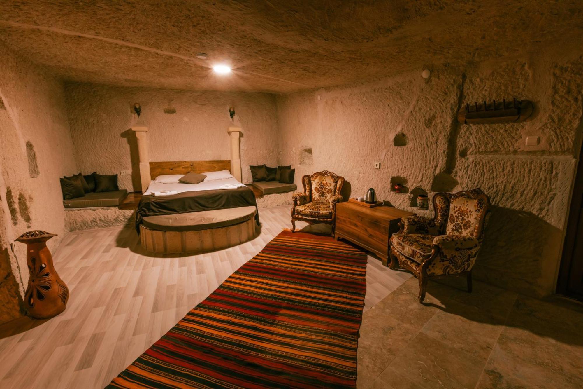 Готель Mia Cappadocia Cave
