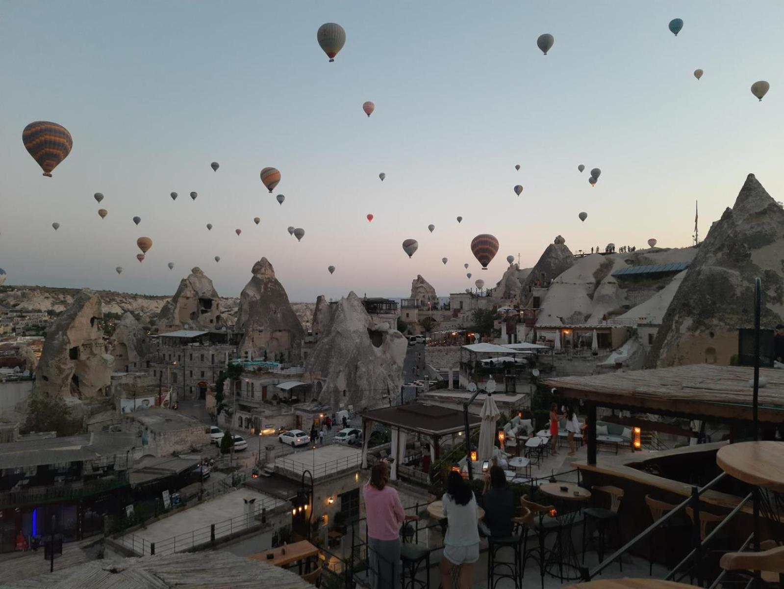 Mia Cappadocia Cave Hotel 2*